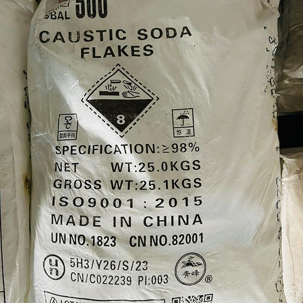 Caustic soda flakes